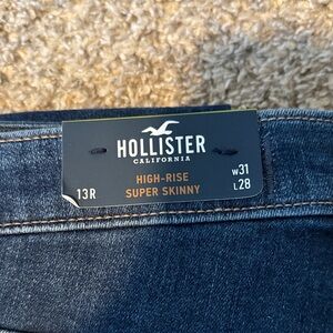 Hollister High-Rise Super Skinny Jeans - Dark Blue